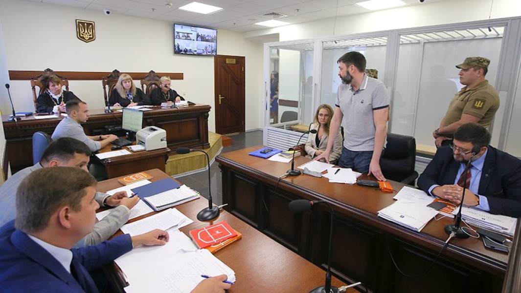 Руководитель портала «РИА Новости Украина» Кирилл Вышинский на заседании апелляционного суда Киева