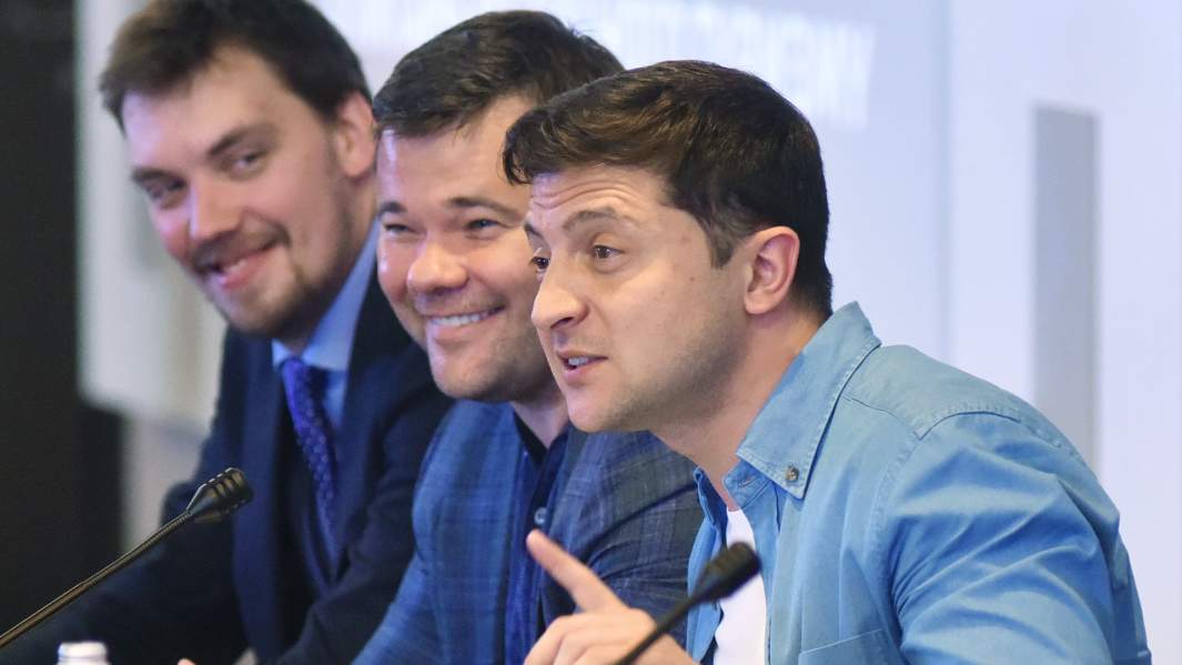 Кандидат в премьер-министры Украины Алексей Гончарук, Андрей Богдан и Владимир Зеленский