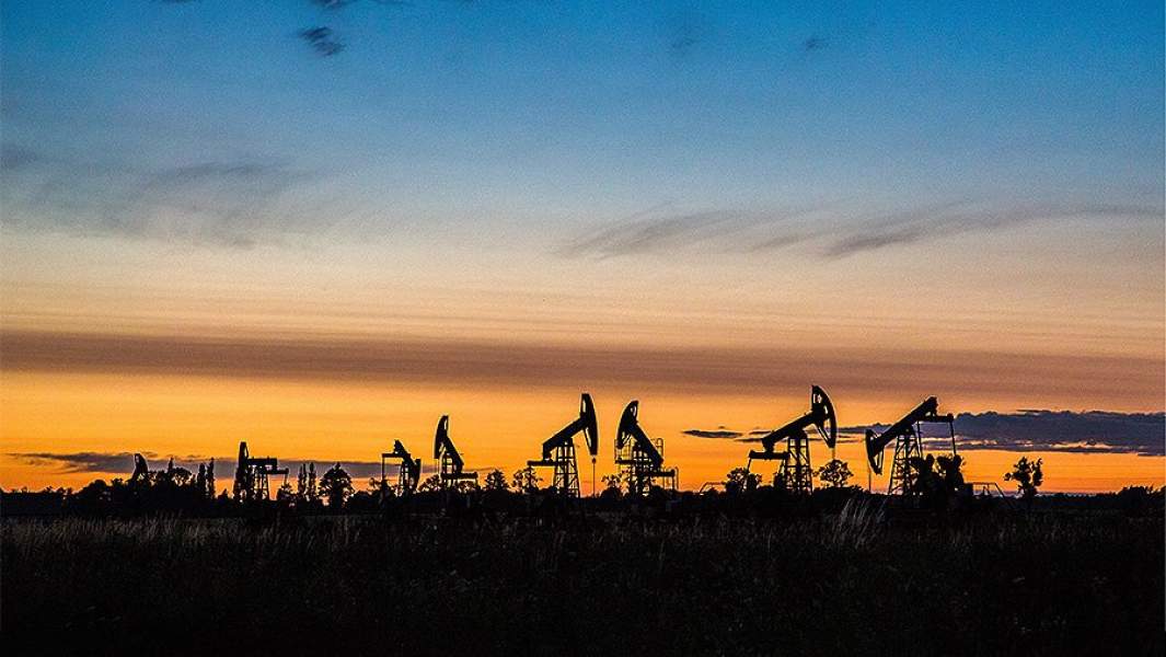 нефть закат