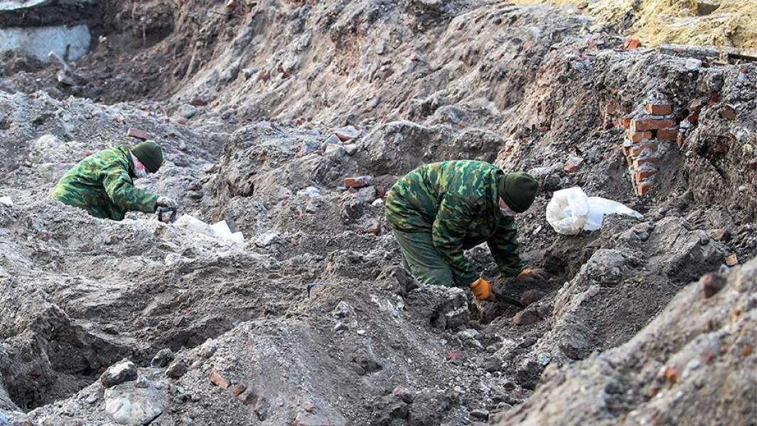 Массовое захоронение времен Великой Отечественной войны в центре Бреста