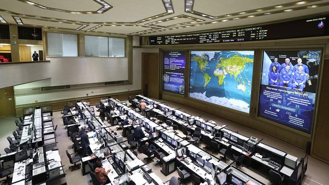 Повторная стыковка космического корабля "Союза МС-14" с антропоморфным роботом "Федором" к МКС