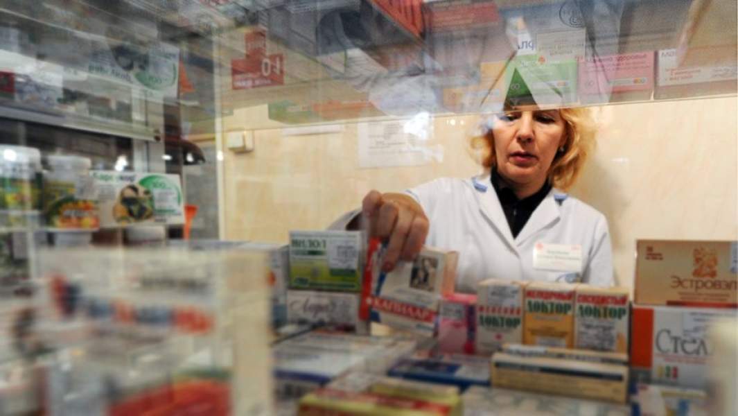 За добавкой в интернет: продажу БАДов в Сети могут разрешить в 2021 году