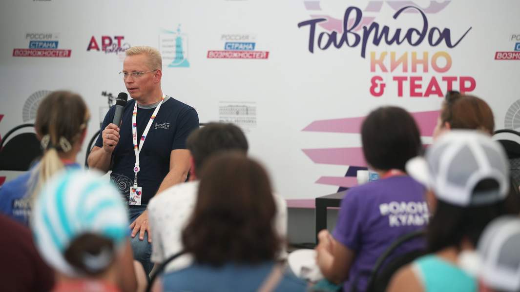 Лекция журналиста и телеведущего Эрнеста Мацкявичюса