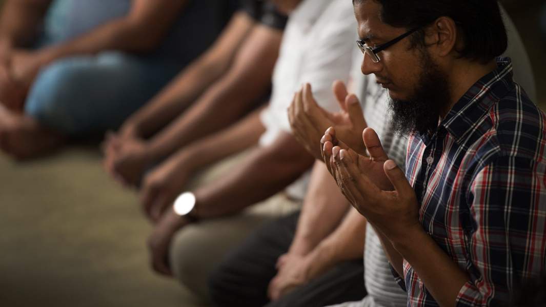 Исправленному верить: как в Германии пытаются «приручить» исламских радикалов