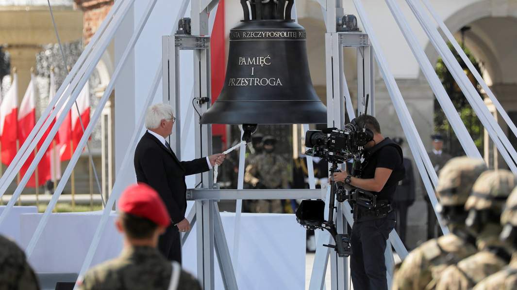 Президент Германии Франк-Вальтер Штайнмайер во время торжественной церемонии, посвященной 80-й годовщине начала Второй мировой войны