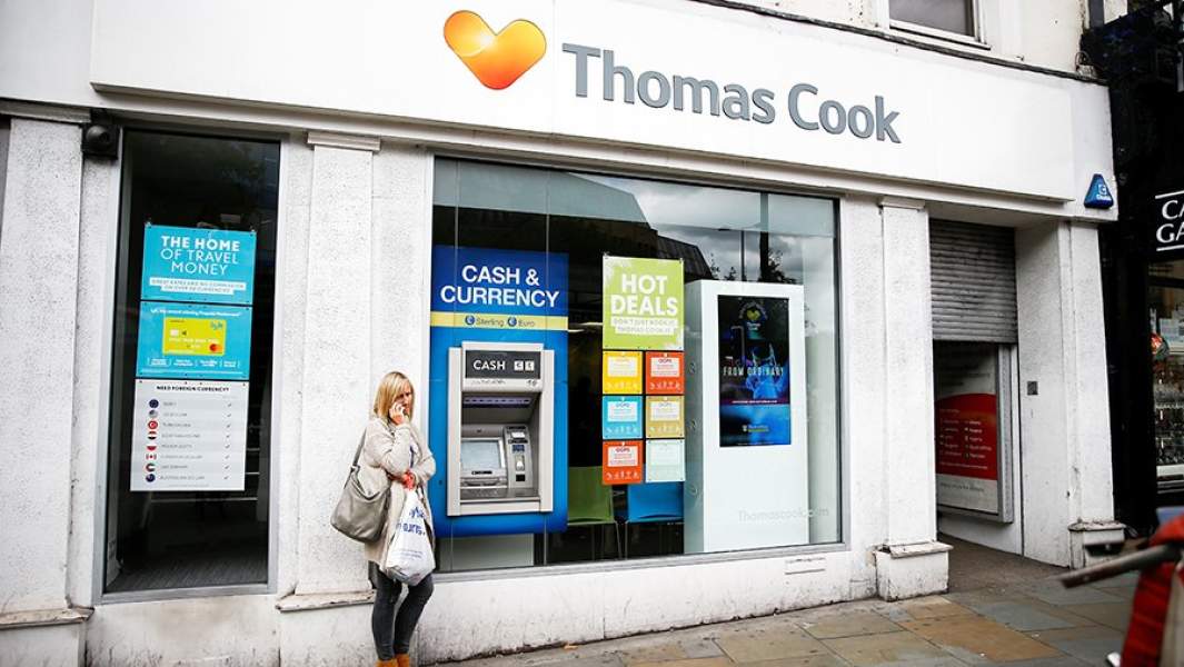Закрытый офис обанкротившегося туроператора Thomas Cook в Лондоне