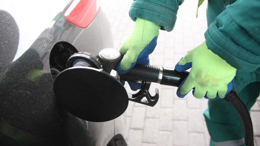 топливо колонка бензин