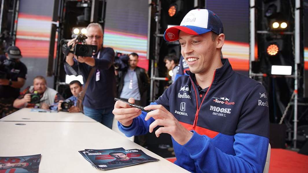 Даниил Квят (Toro Rosso)