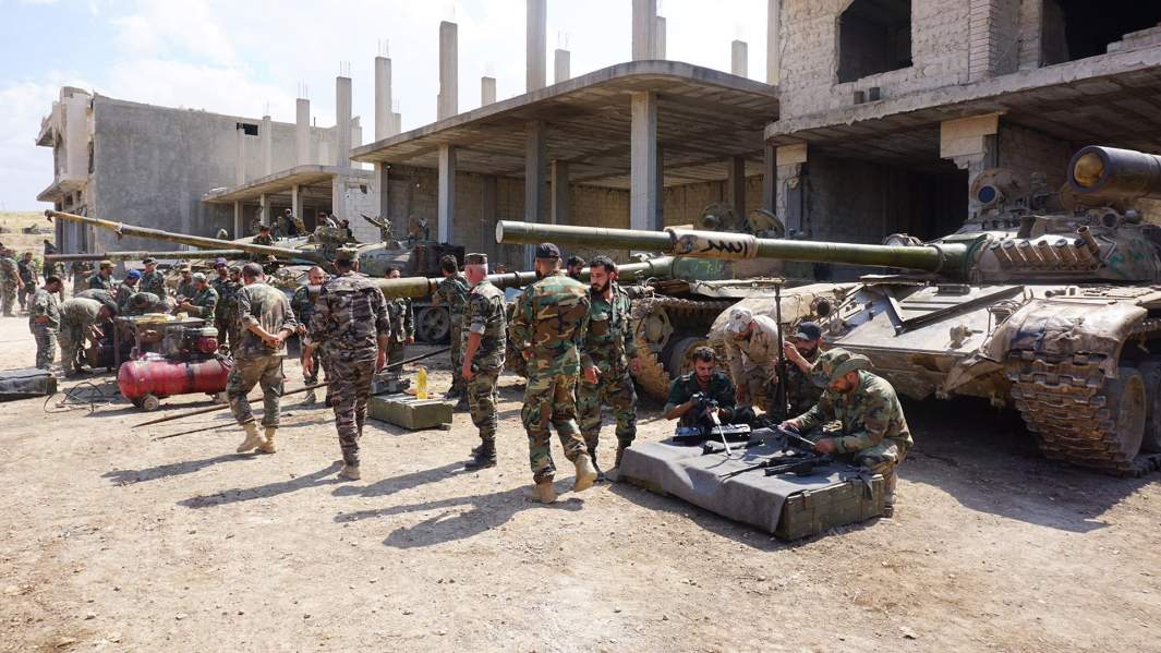 Танки Т-62 и Т-72 сирийского полка