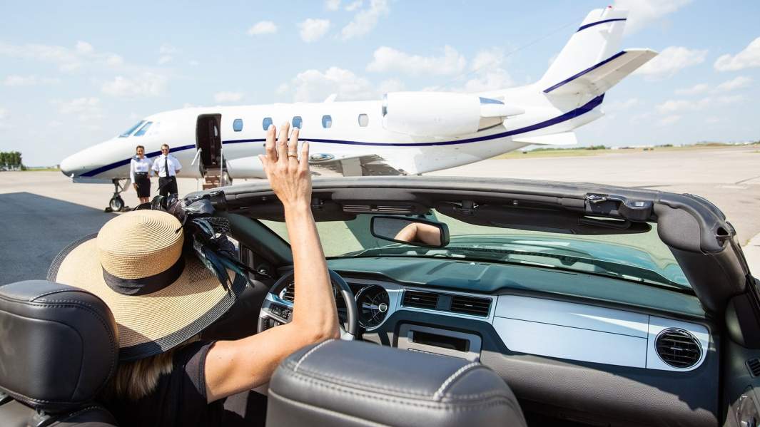 Богатая девушка