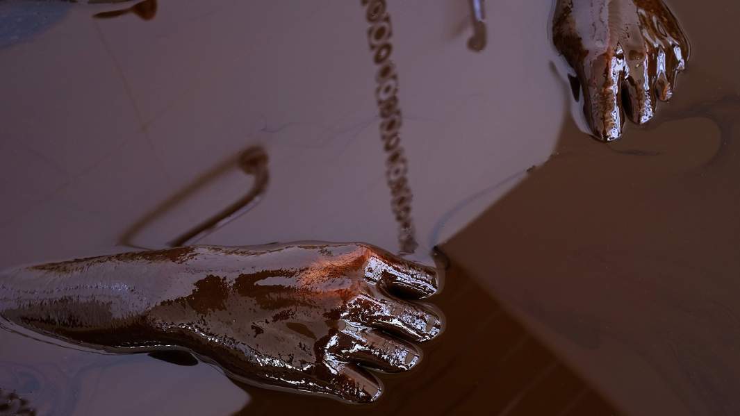 Ванная из нафталановой нефти 