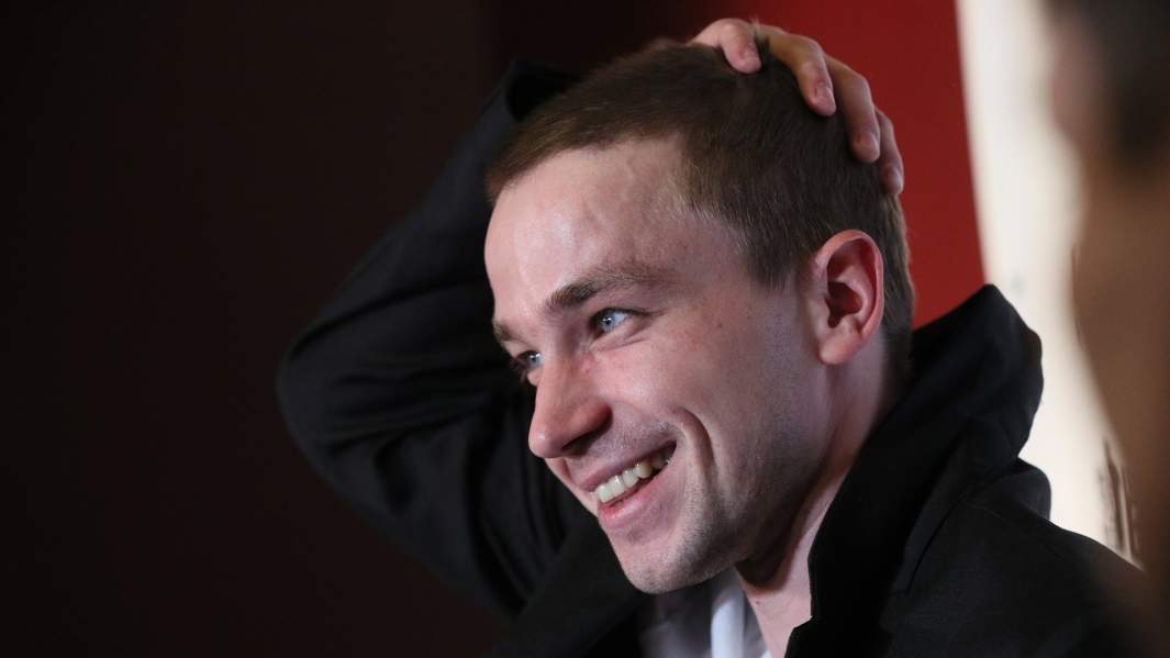 Александр Петров