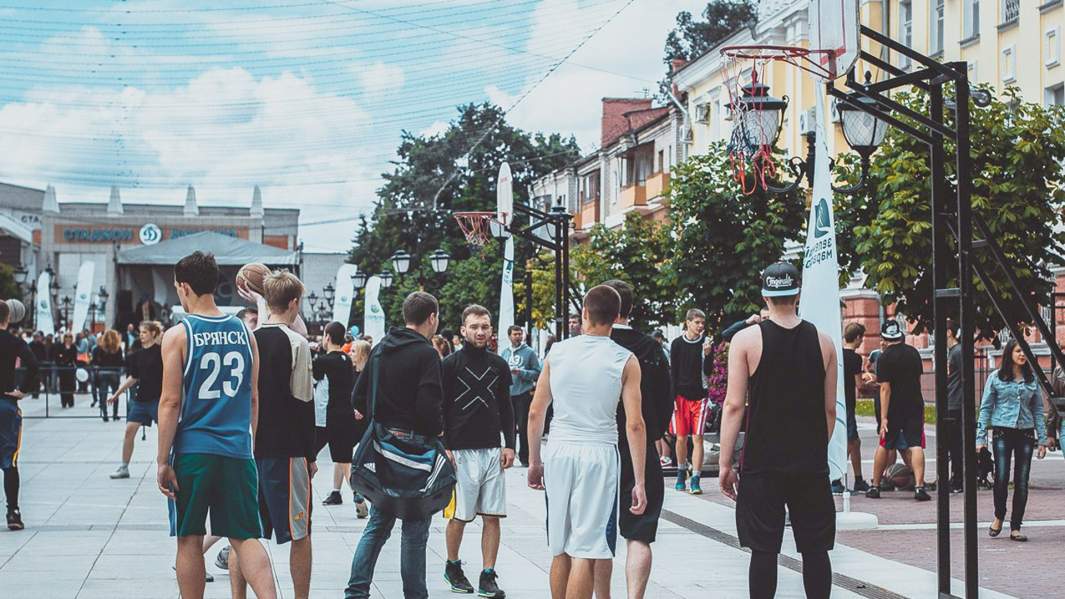 Молодежь Брянска