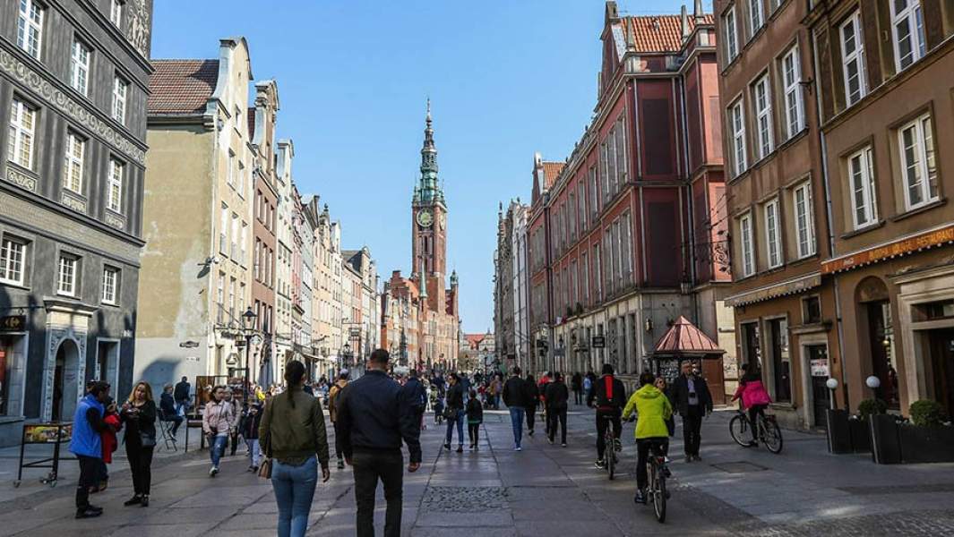 Улица города Гданьск