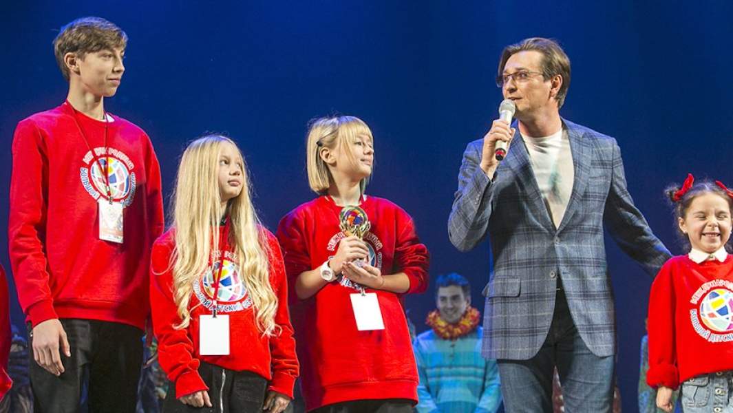 Актер Сергей Безруков на церемонии Открытия II Международного Большого Детского фестиваля. 13 октября 2019 года