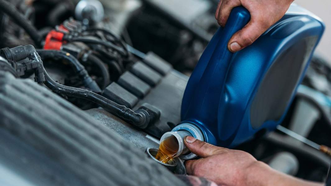 замена моторного масла 
