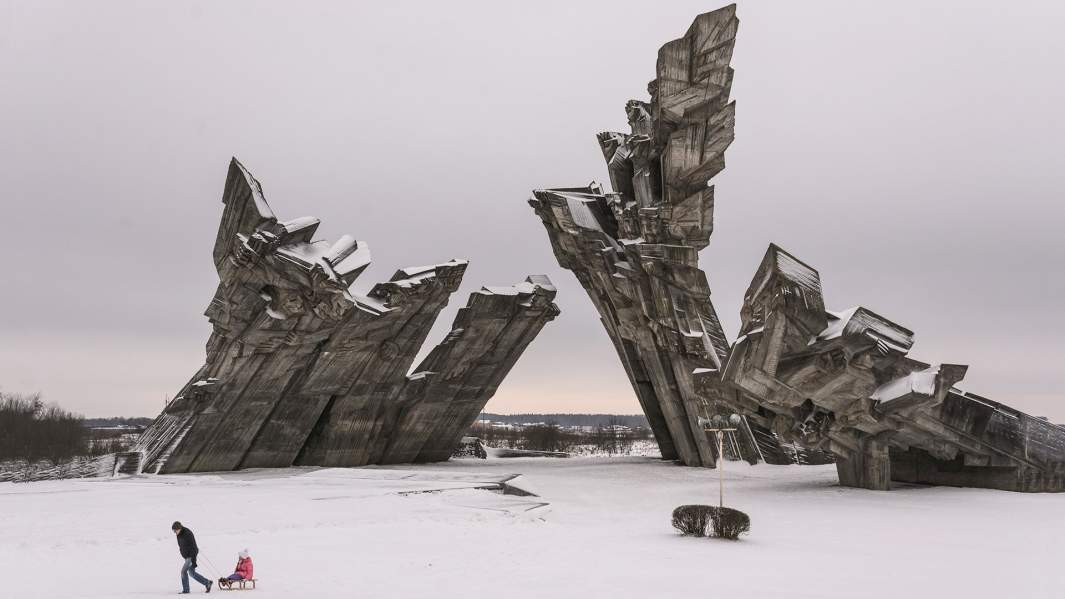 Памятник жерствам нацизма в Каунасе