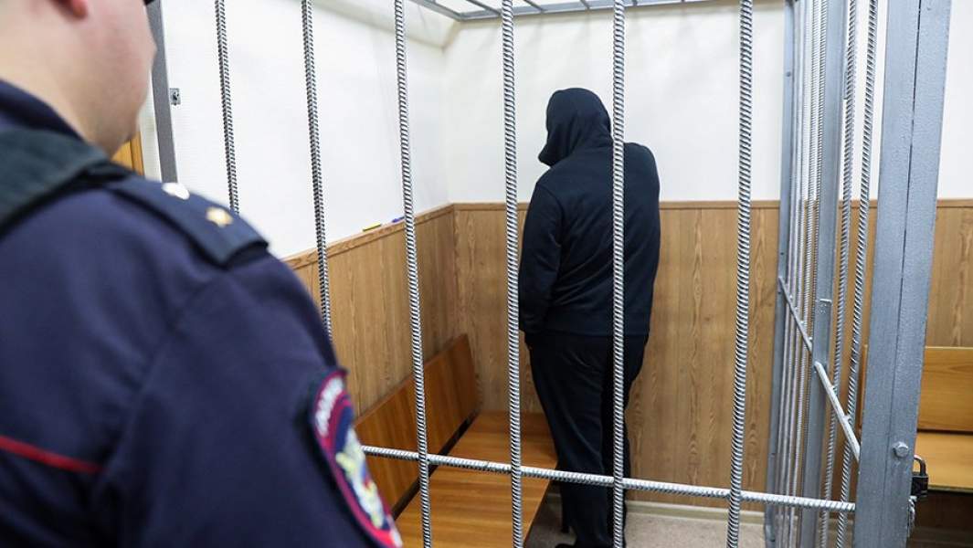 Олег Шишканов во время избрания ему меры пресечения в Басманном суде