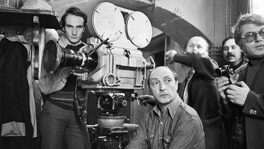 Михаил Козаков на съемках фильма «Покровские ворота»