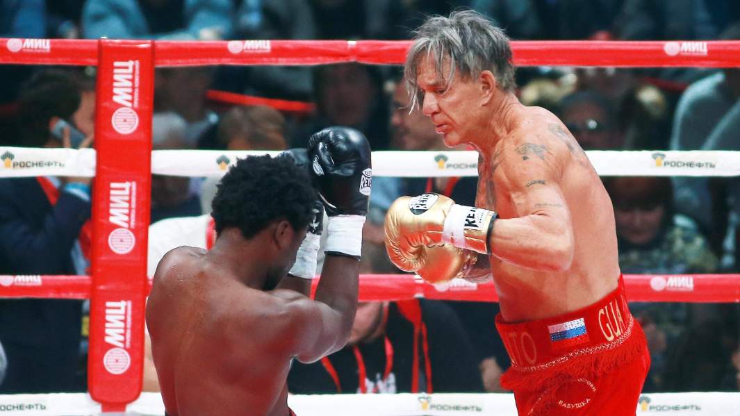 Бой Микки Рурка и Эллиота Сеймура