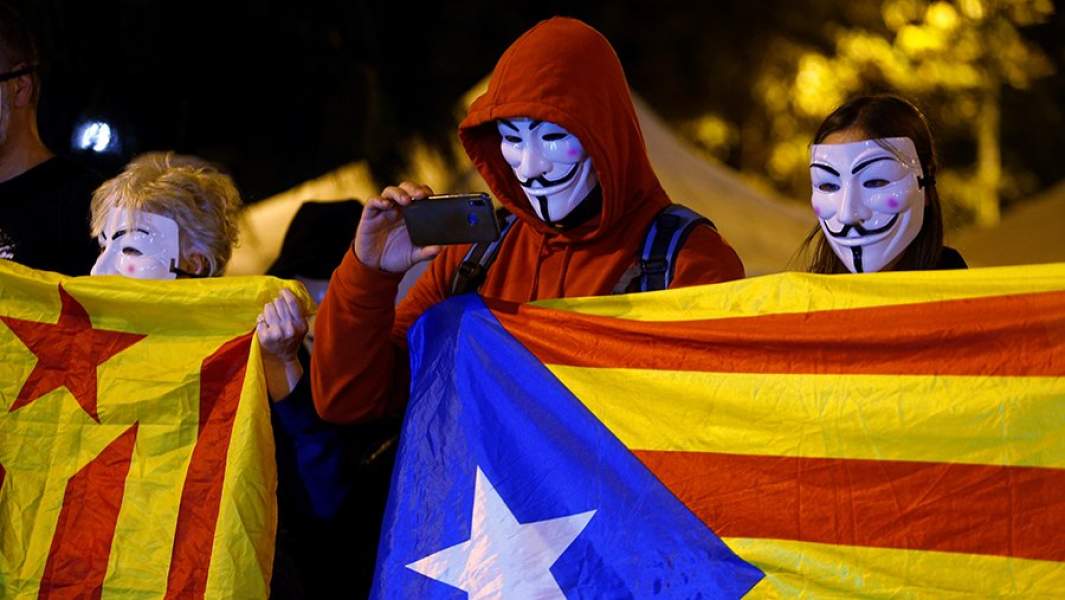 Каталонские демонстранты-сепаратисты