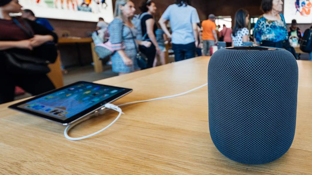 Умная колонка Apple HomePod