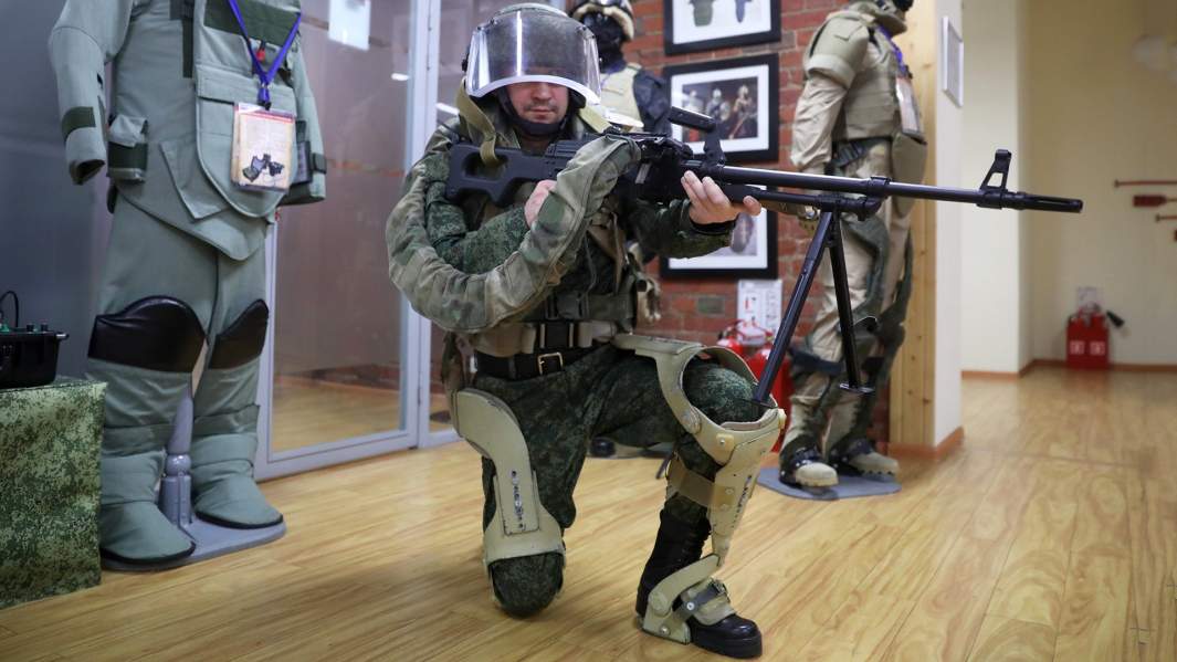 Военный экзоскелет «ГБ Инжиниринг»