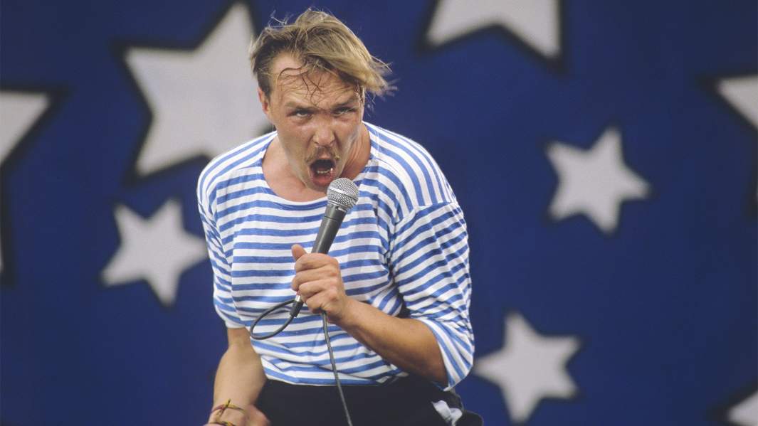 сукачев гарик