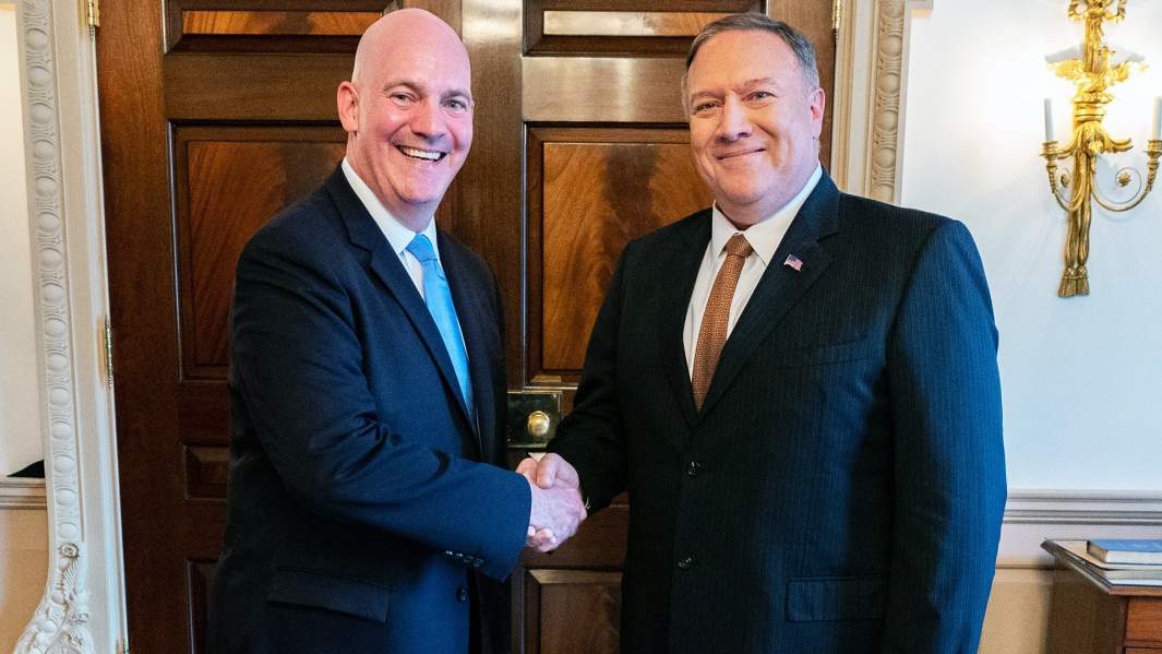 Кларк Купер и Майк Помпео