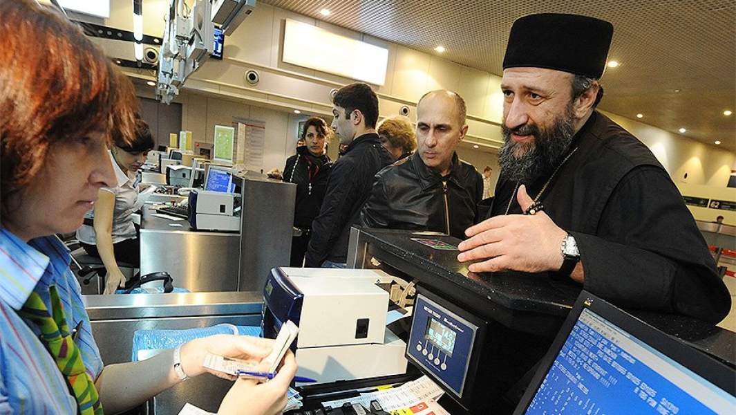 россия грузия пассажиры аэропорт