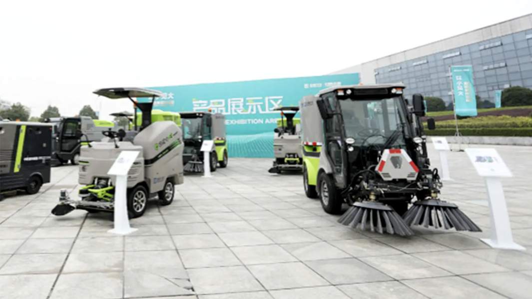 роботу уборщики