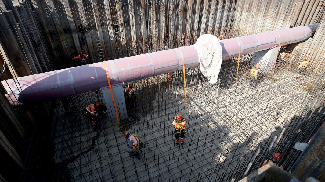 Рабочие на участке строительства газопровода «Северный поток-2»