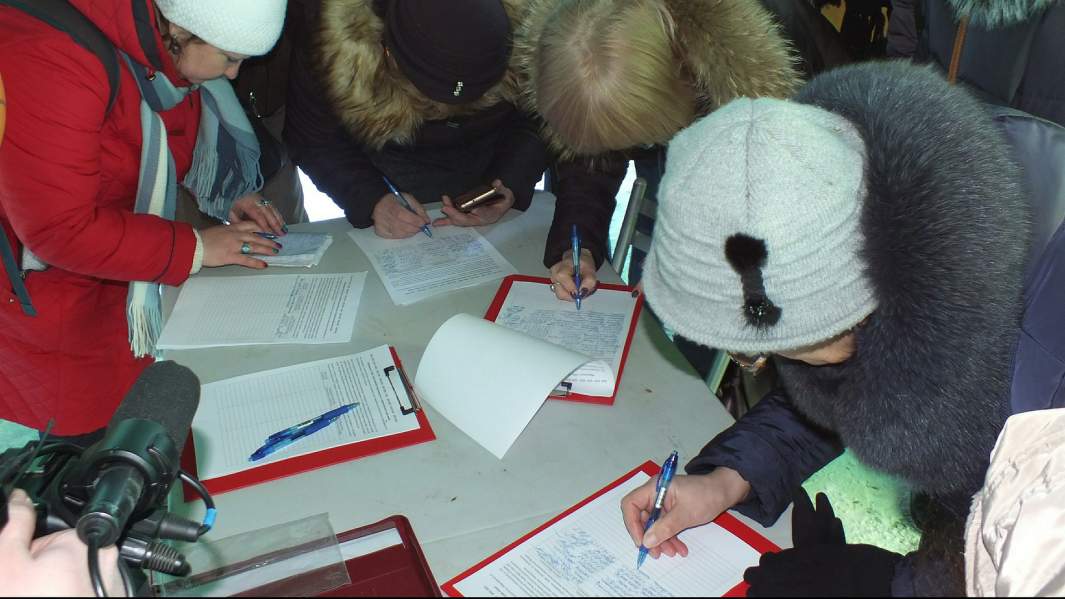 Сбор подписей для проведения референдума