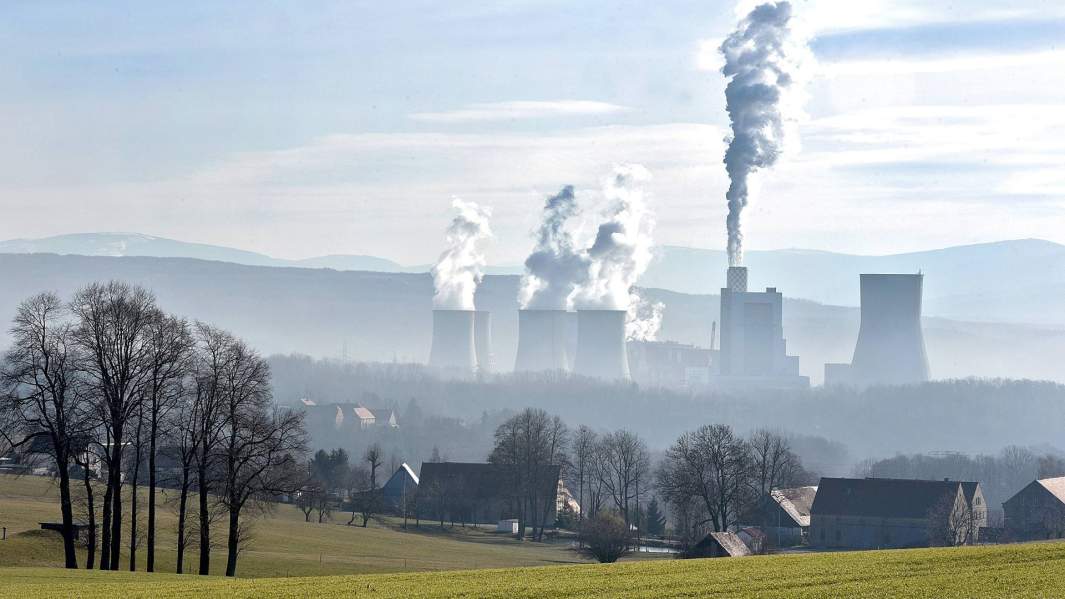 Угольная электростанция в Турове, Польша