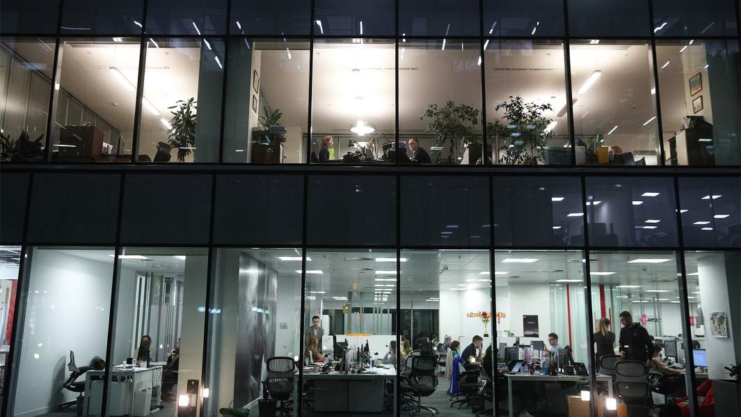 безработица работа москва сити офис