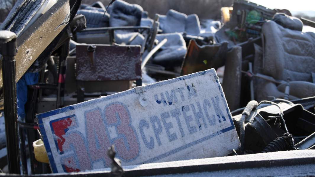 Табличка пунктов назначения пассажирского автобуса, упавшего с моста в Забайкальском крае