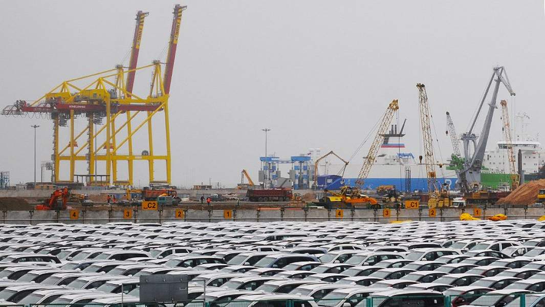 усть-луга порт море 