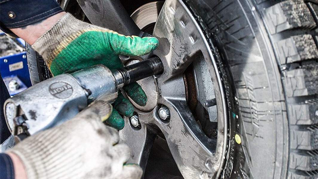 каршеринг замена колеса автомобиль