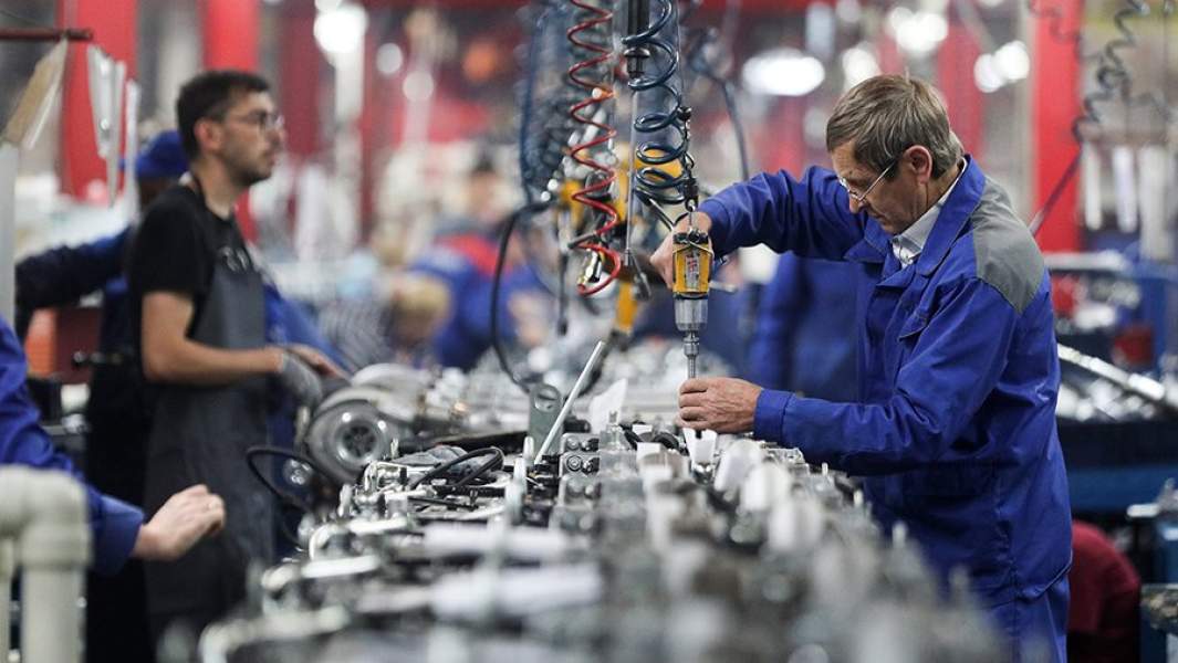 Сборка на заводе двигателей ПАО «Камаз» в Набережных Челнах 