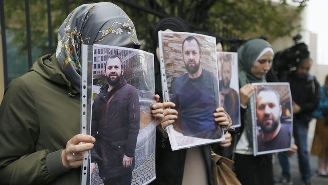 Акция протеста возле посольства Германии в Тбилиси в связи с убийством Зелимхана Хангошвили