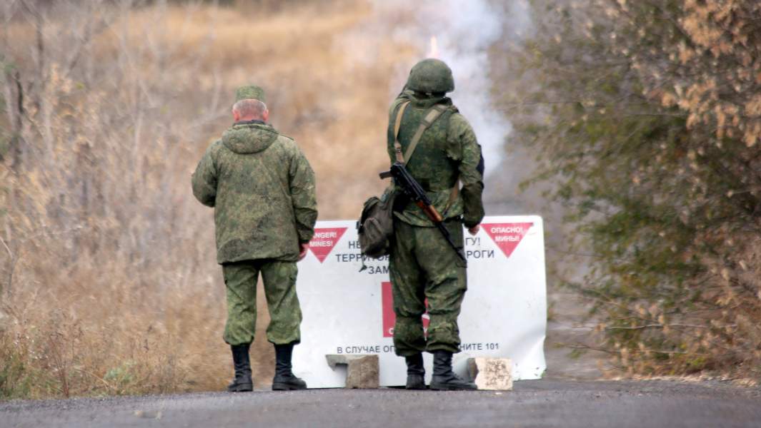 Представители Совместного центра по контролю и координации режима прекращения огня (СЦКК), Донецкая область