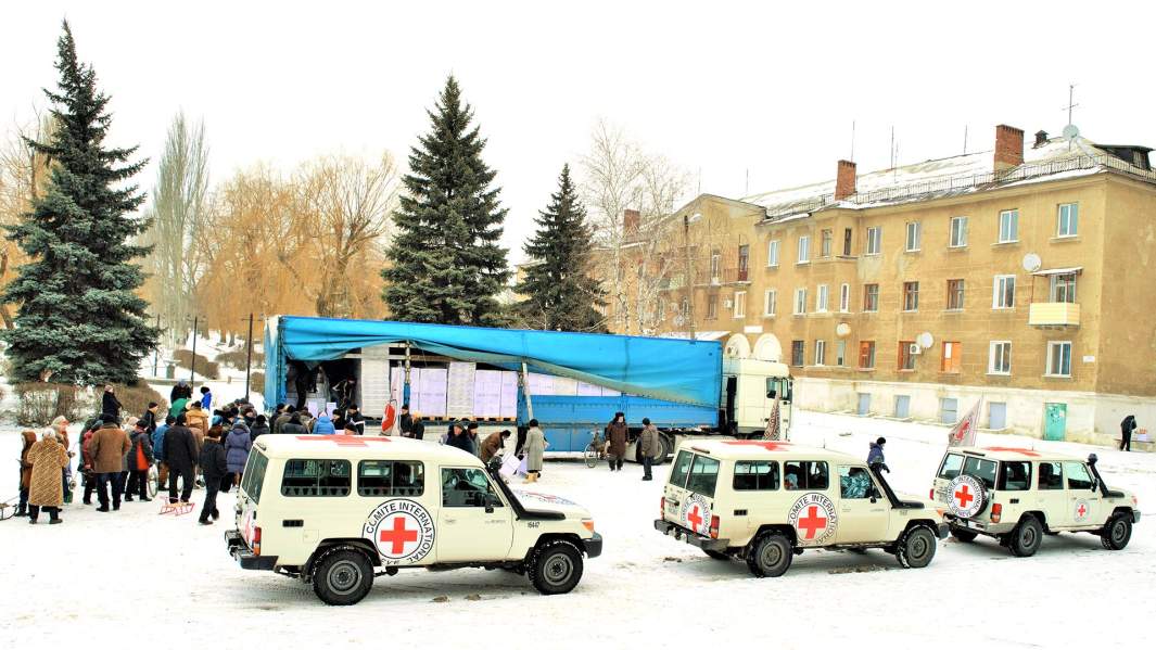 донбасс красный крест