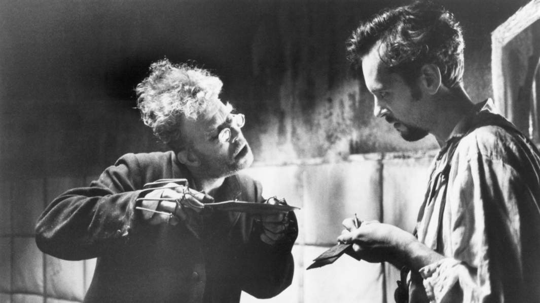 Том Уэйтс в фильме Фрэнсиса Форда Копполы «Дракула»