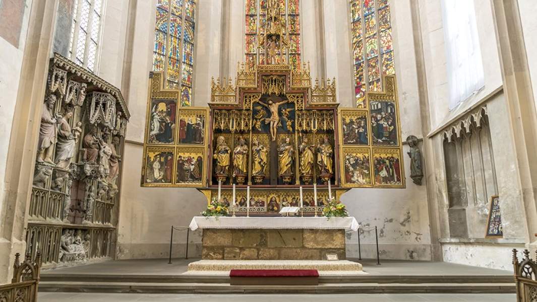 Алтарь Святой Крови в церкви Святого Иакова