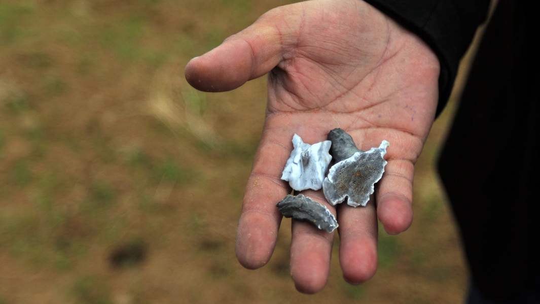 Предположительно осколки иранских ракет, выпущеных по базам США в Ираке