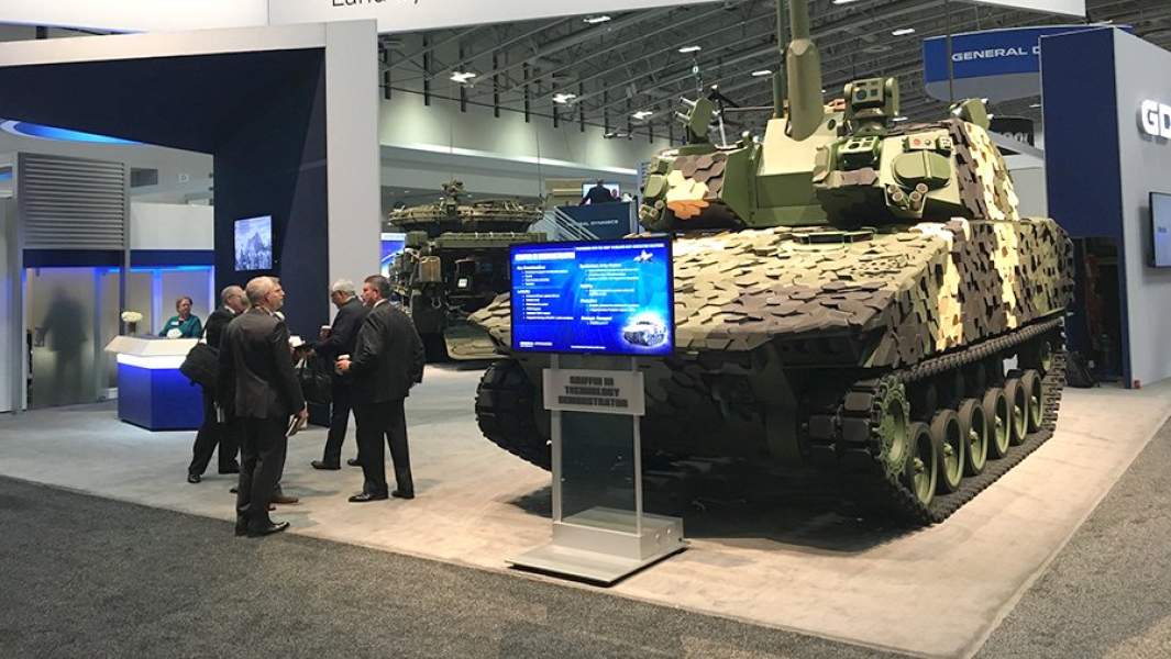 Павильон выставки International Armoured Vehicles 2020