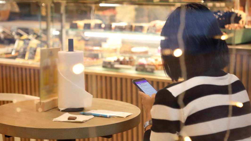 Клиент в кофейне