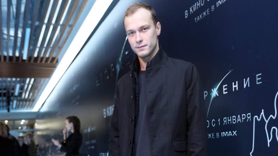 Юрий Борисов на премьере фильма «Вторжение»