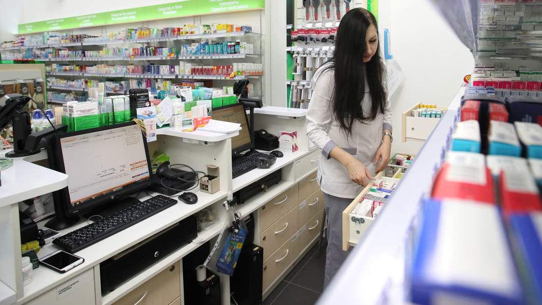 В аптеке