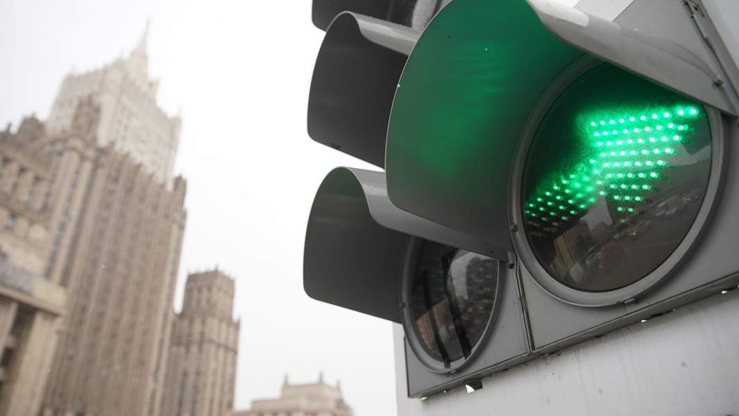 Дольше будешь: иностранцам начнут выдавать российские визы на полгода